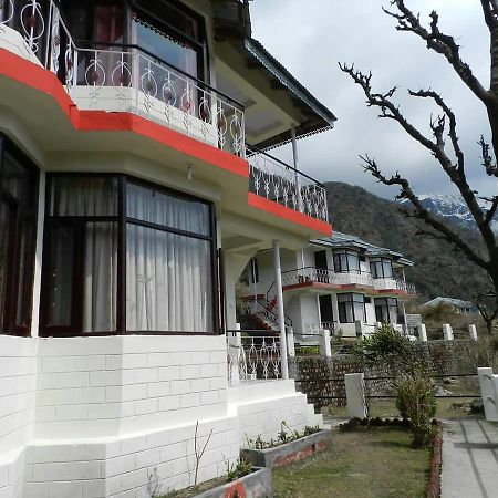 Hotel Shivalay Dharamshala Esterno foto